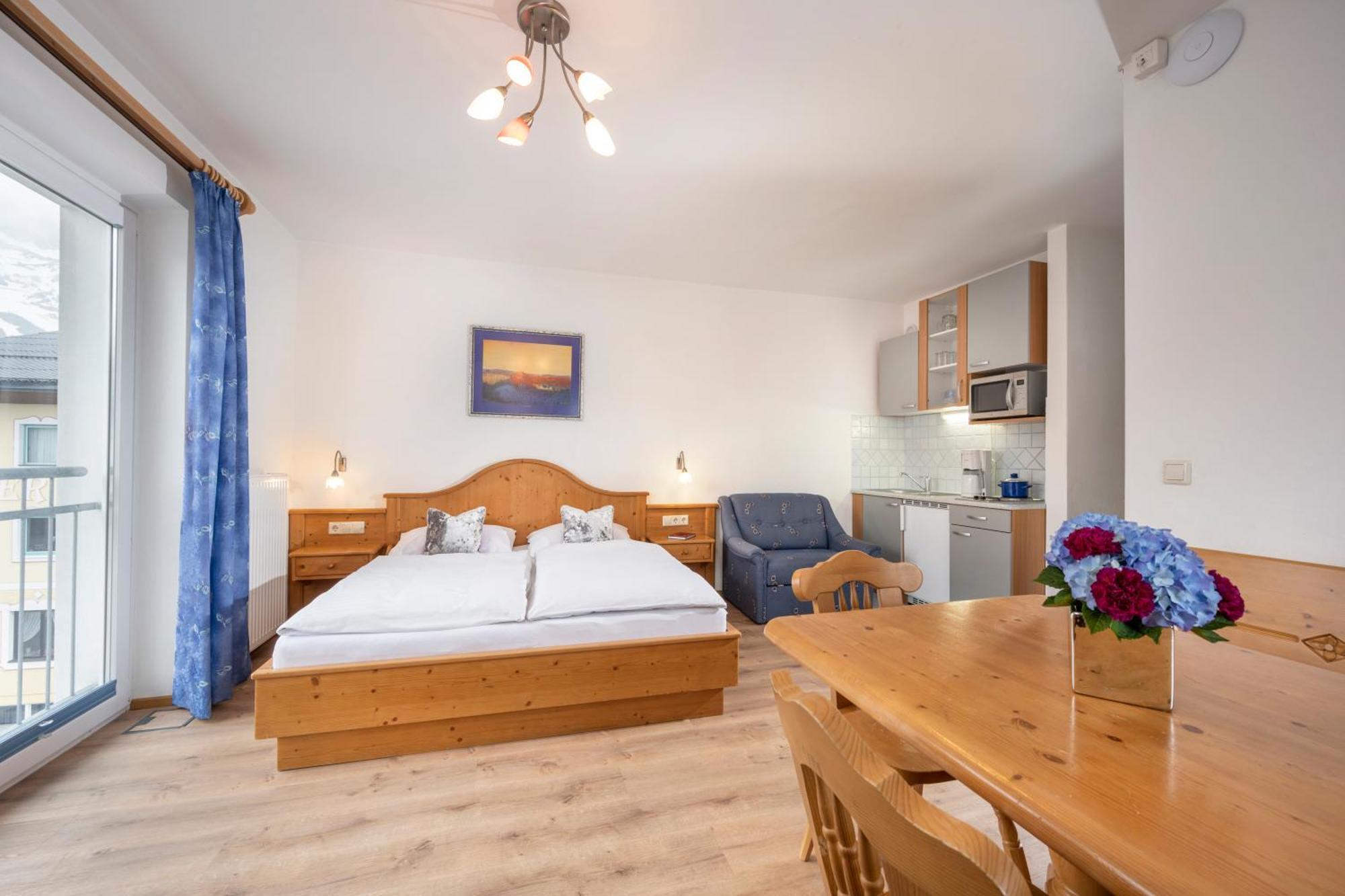 Mia Appartements - Non-Serviced Appartements Обертауэрн Экстерьер фото